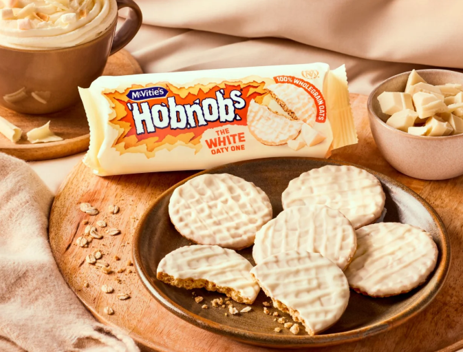 McVities Hobnobs White Chocolate 232g